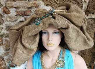 Jakie kierunki mody warto obecnie obserwować?