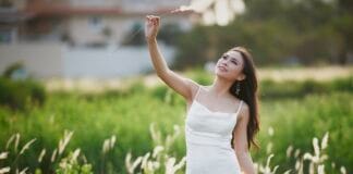 Amerykański styl na lato – szorty, koszulki, sport