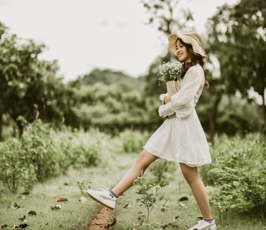 Od rzymskiej tuniki po nowoczesną modę – krótka historia