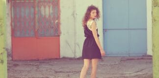 Amerykańska moda vintage – gdzie jej szukać i jak nosić